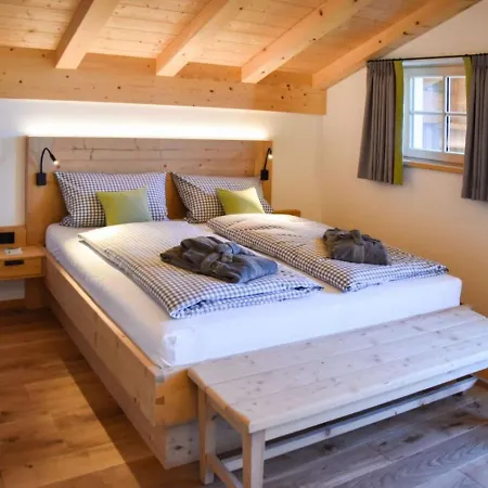 Ferienwohnung Stadlsuite דירה *